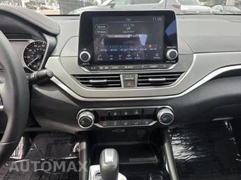 2025 Nissan Altima SR – miniatura 25