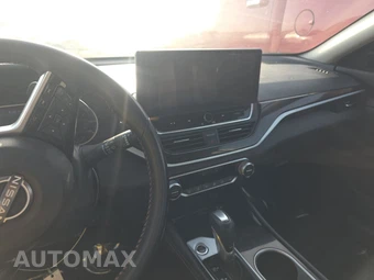 2025 Nissan Altima SR – miniatura 11