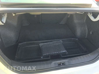 2025 Nissan Altima SR – miniatura 16