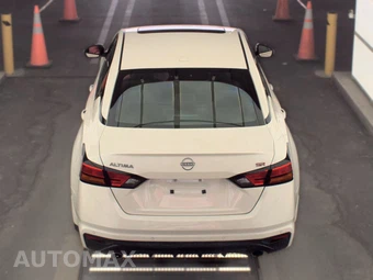 2025 Nissan Altima SR – miniatura 5