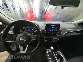 2025 Nissan Altima SR - miniatura 11