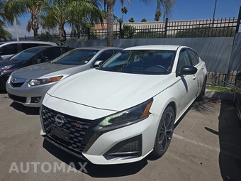2025 Nissan Altima SR