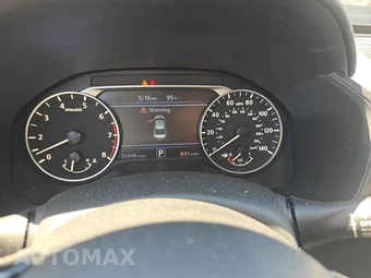 2025 Nissan Altima SR - miniatura 12