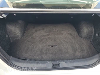2025 Nissan Altima SR - miniatura 16