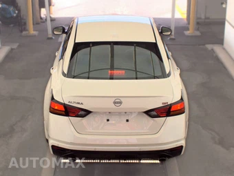 2025 Nissan Altima SR - miniatura 5