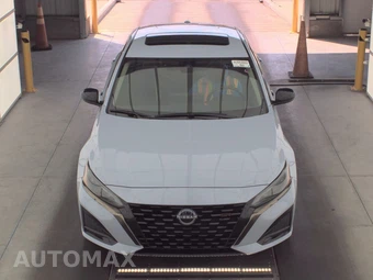 2025 Nissan Altima SR - miniatura 2