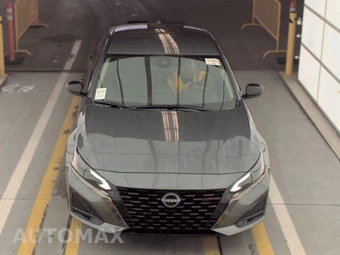 2025 Nissan Altima SR - miniatura 2