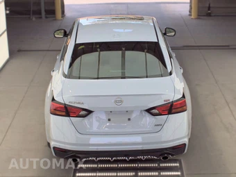 2025 Nissan Altima SR - miniatura 5