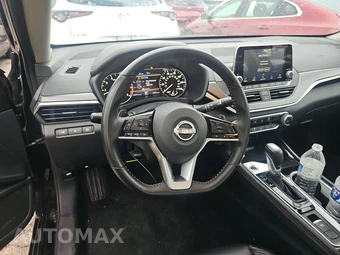 2025 Nissan Altima SR - miniatura 10
