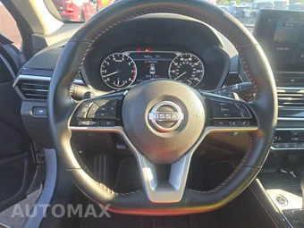 2025 Nissan Altima SR - miniatura 10