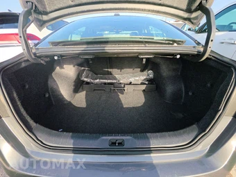 2025 Nissan Altima SR – miniatura 16