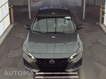 2025 Nissan Altima SR – miniatura 2