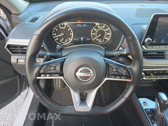 2025 Nissan Altima SR – miniatura 10