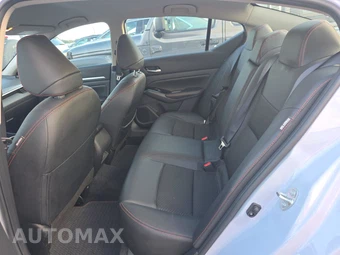 2025 Nissan Altima SR – miniatura 13