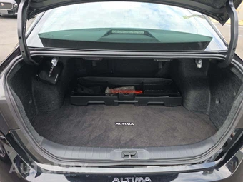 2025 Nissan Altima SR – miniatura 14