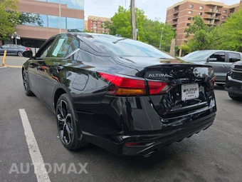 2025 Nissan Altima SR – miniatura 2