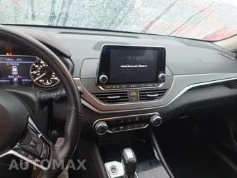 2025 Nissan Altima SR – miniatura 11