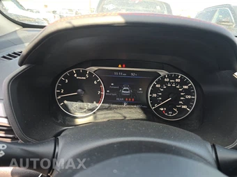 2025 Nissan Altima SR - miniatura 12
