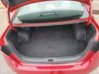 2025 Nissan Altima SV - miniatura 14