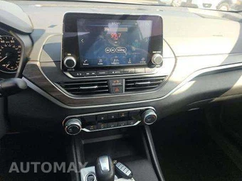 2025 Nissan Altima SV - miniatura 10