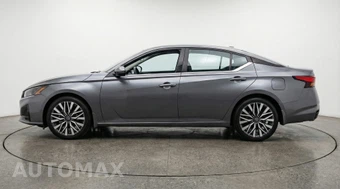 2025 Nissan Altima SV - miniatura 4