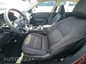 2025 Nissan Altima SV – miniatura 7