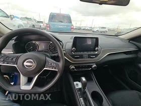 2025 Nissan Altima SV - miniatura 9