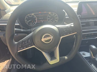 2025 Nissan Altima SV - miniatura 10