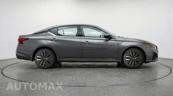 2025 Nissan Altima SV - miniatura 8