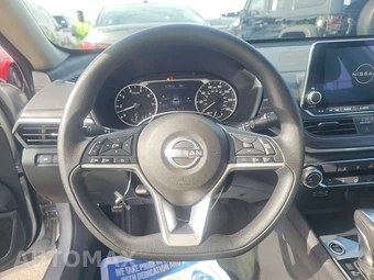 2025 Nissan Altima SV - miniatura 10