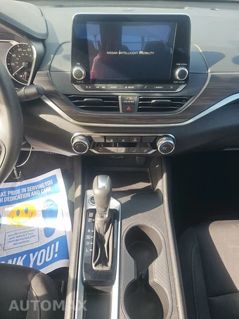 2025 Nissan Altima SV - miniatura 11