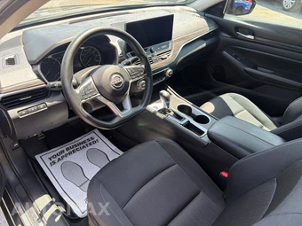 2025 Nissan Altima SV - miniatura 8