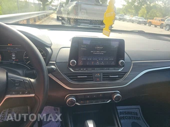 2025 Nissan Altima SV - miniatura 11