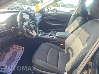 2025 Nissan Altima SV - miniatura 7