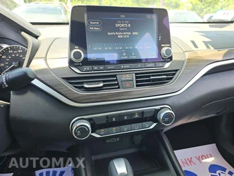 2025 Nissan Altima SV - miniatura 10