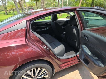 2025 Nissan Altima SV - miniatura 16