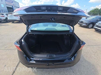2025 Nissan Altima SV - miniatura 11