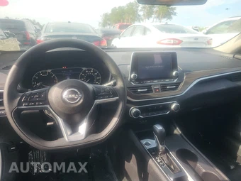 2025 Nissan Altima SV - miniatura 11