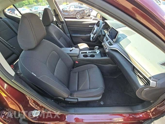2025 Nissan Altima SV - miniatura 18