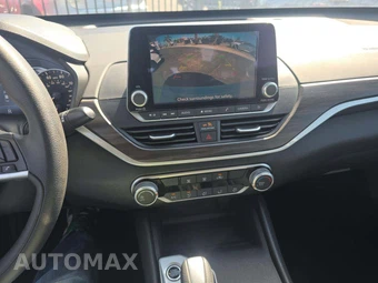 2025 Nissan Altima SV – miniatura 10
