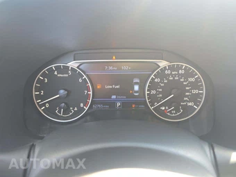 2025 Nissan Altima SV – miniatura 9