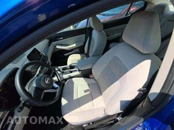 2025 Nissan Altima SV - miniatura 6