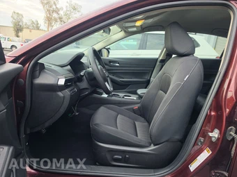 2025 Nissan Altima SV – miniatura 7