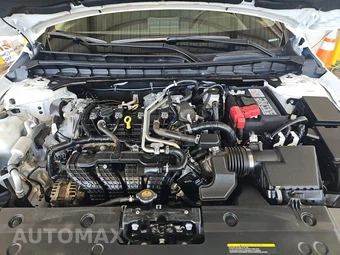 2025 Nissan Altima SV - miniatura 15