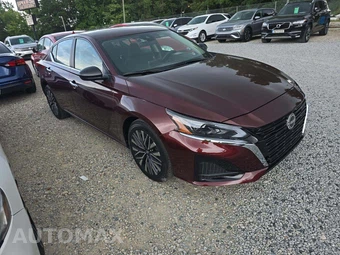 2025 Nissan Altima SV - miniatura 4