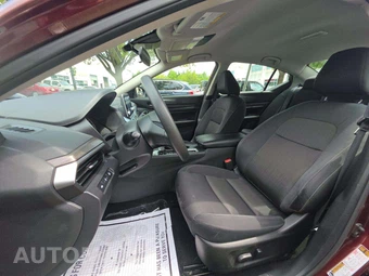 2025 Nissan Altima SV - miniatura 6