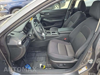 2025 Nissan Altima SV - miniatura 6