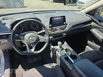 2025 Nissan Altima SV - miniatura 14