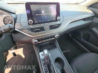2025 Nissan Altima SV - miniatura 11