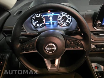 2025 Nissan Altima SV - miniatura 10